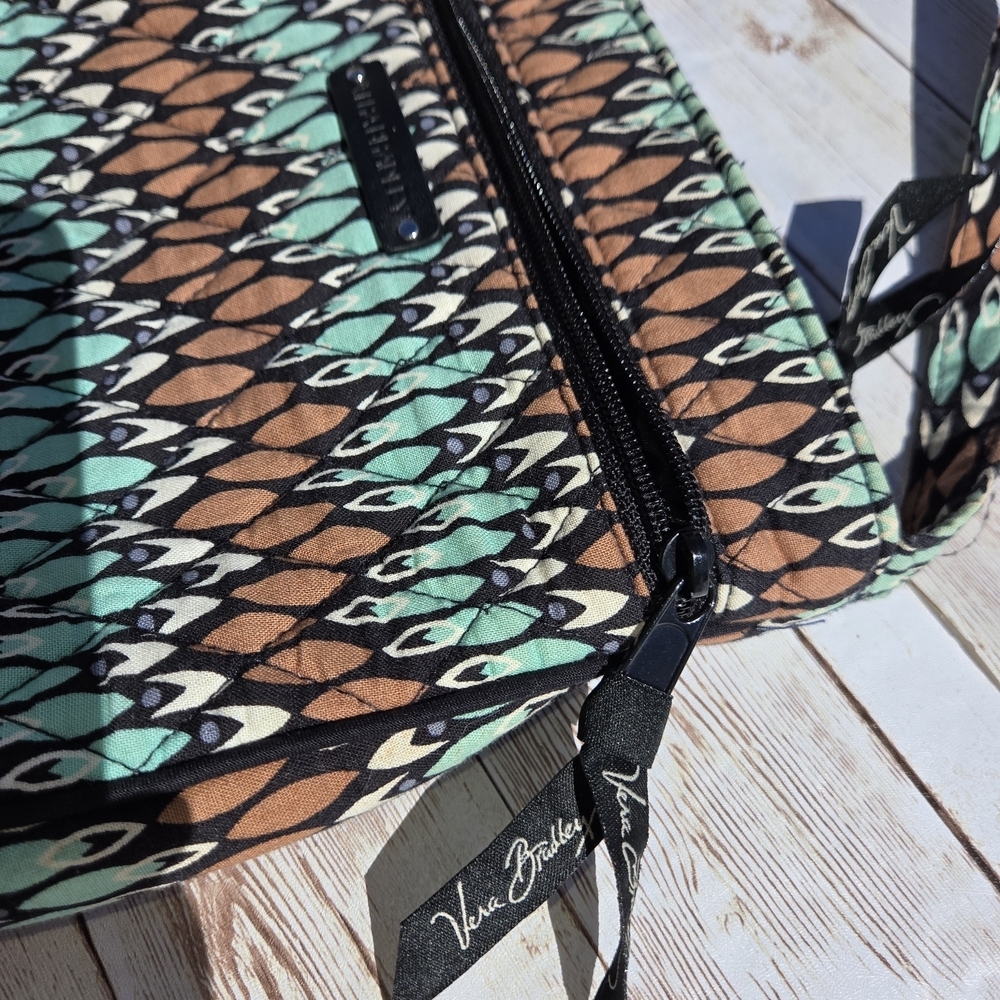 Vera Bradley Small Crossbody Bag Teal Brown Feather Print Adjustable Strap EUC - Picture 12 of 13